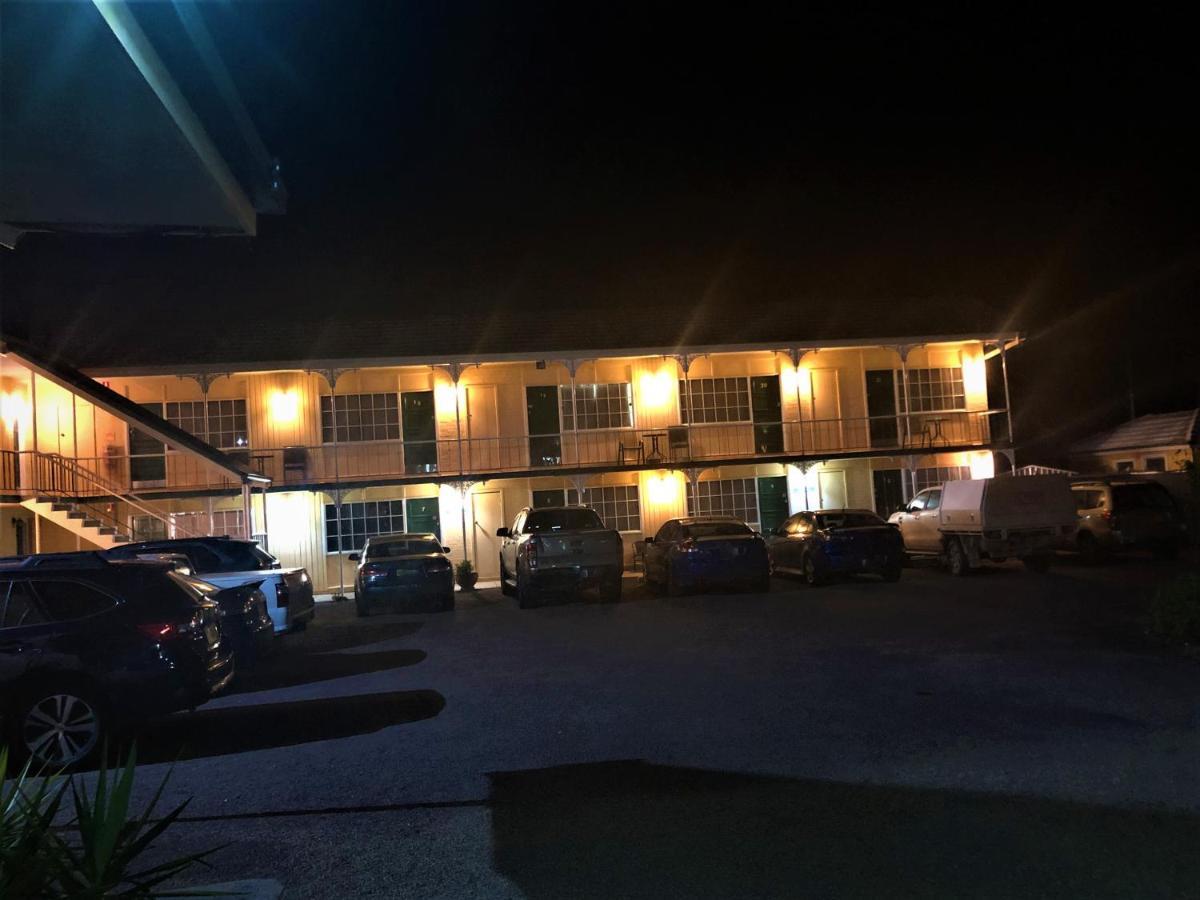 Bradman Motor Inn Cootamundra Eksteriør billede